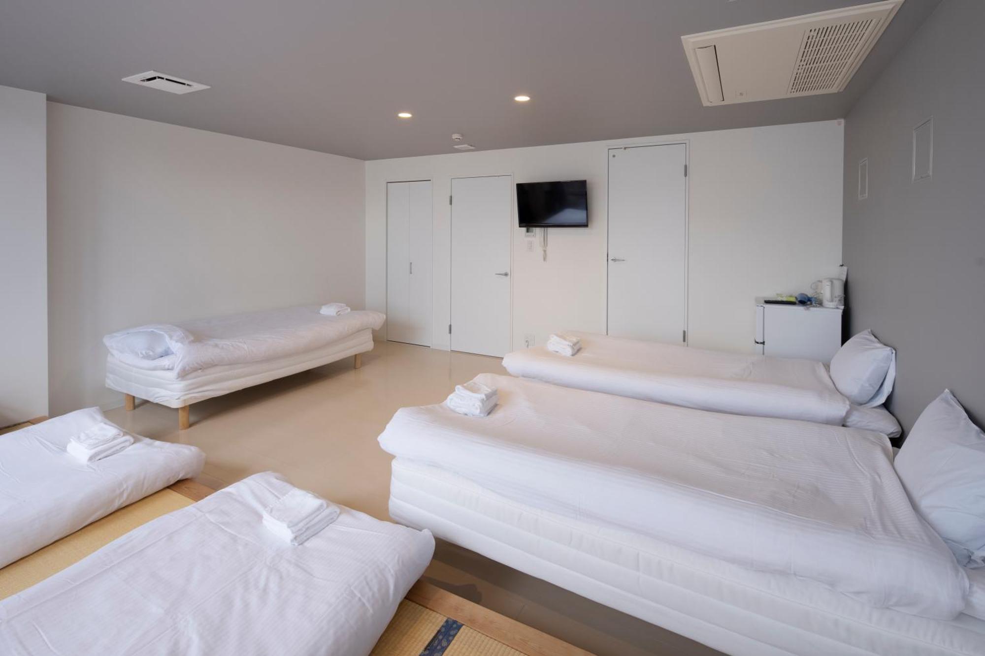 Iwatoyama Hostel Kyoto Exteriör bild